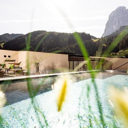 Hotel Touring Dolomites Santa Cristina Val Gardena Luaran gambar
