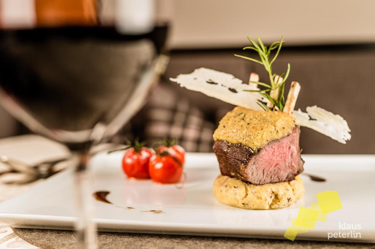 Hotel Touring Dolomites Santa Cristina Val Gardena Luaran gambar